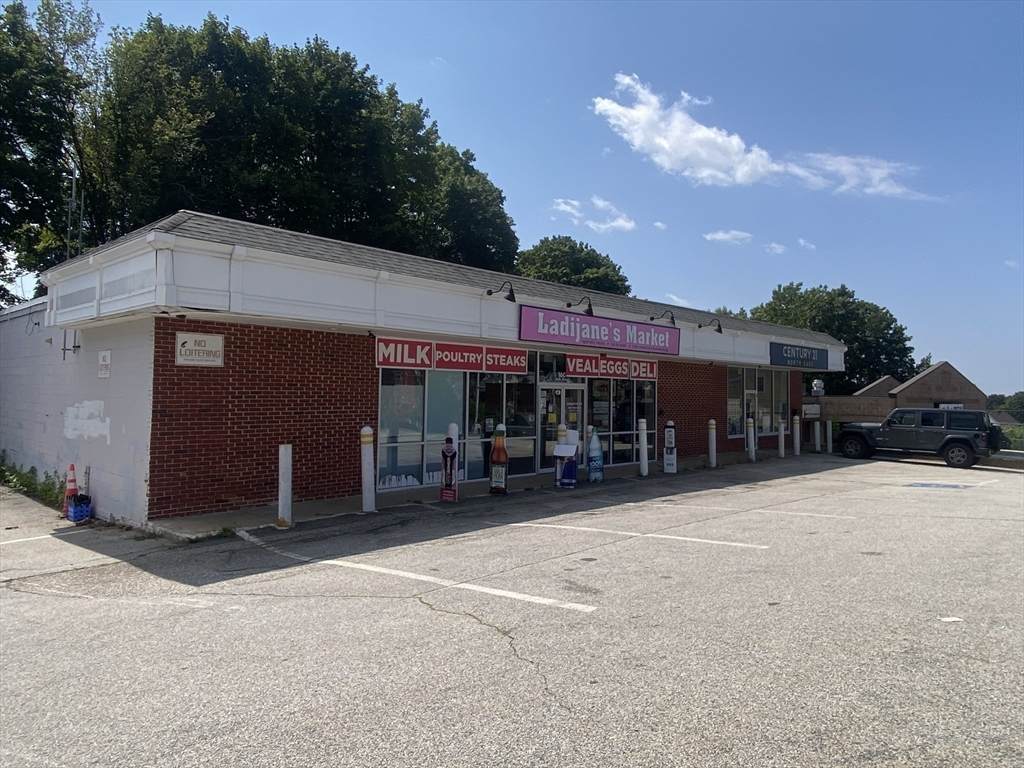 160 Main St. - Photo 1