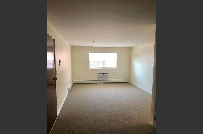 361 Hildreth St - Photo 1