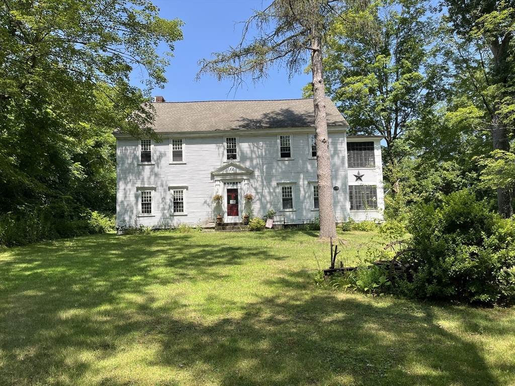 52 Elmwood St - Photo 1