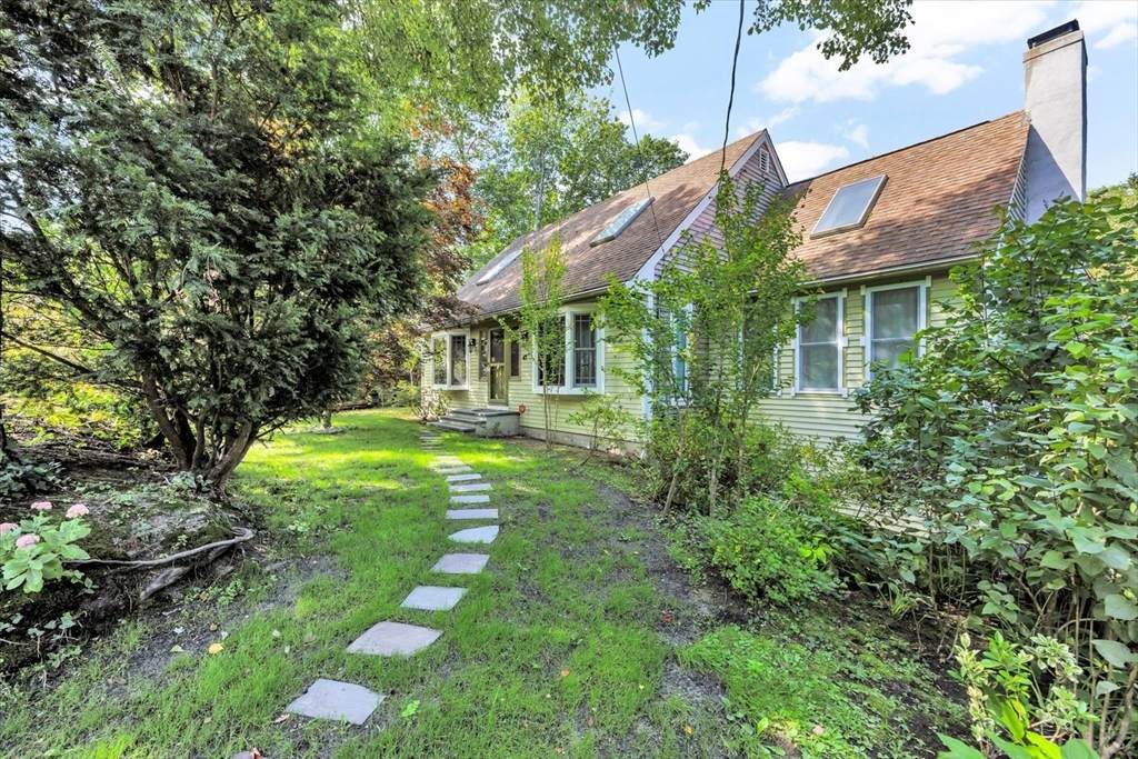 47 Galleon Dr - Photo 1