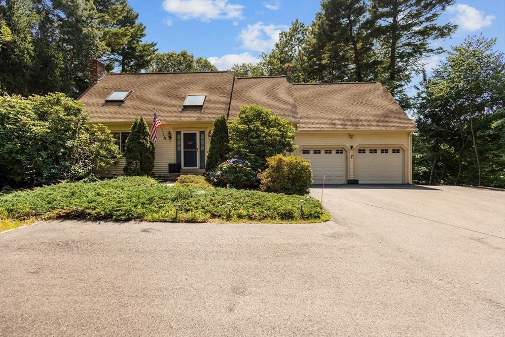 147 Creek St - Photo 1