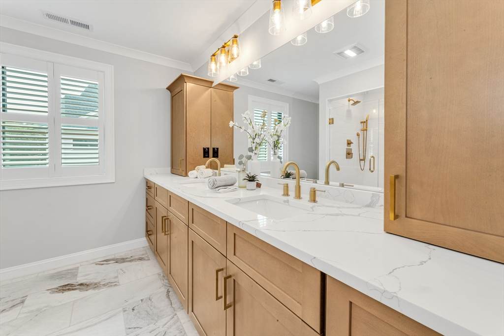 2 Brownson Ter. - Photo 1