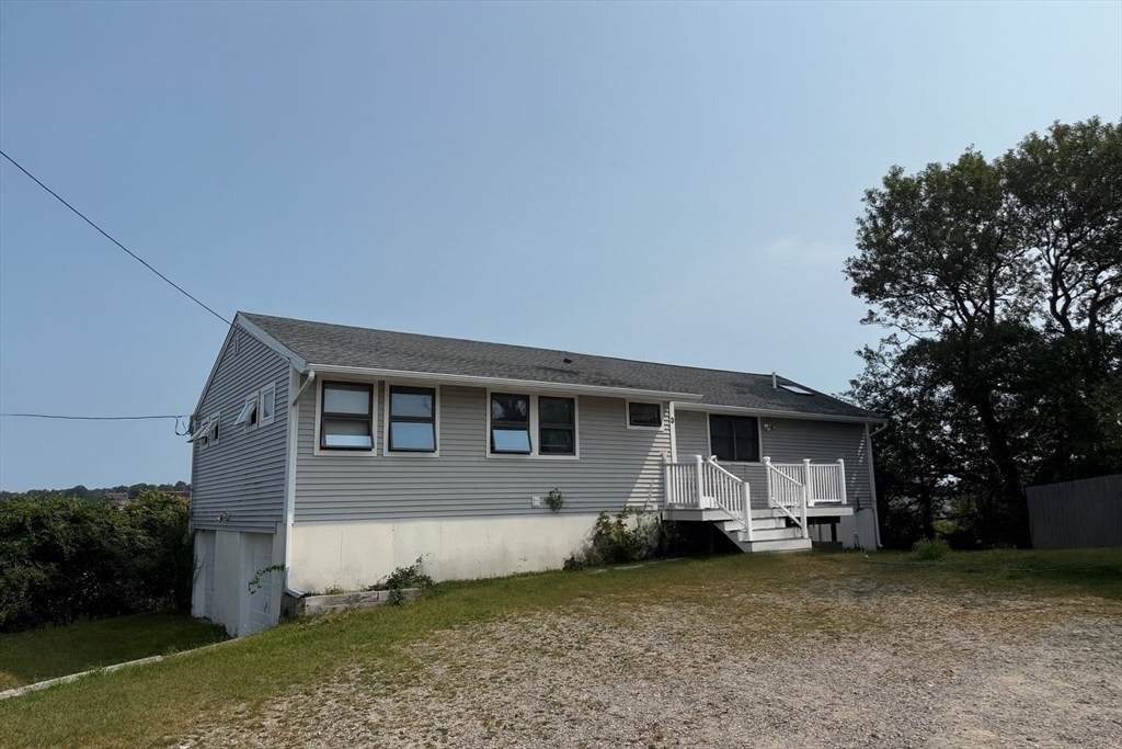 3 Point Rd - Photo 1