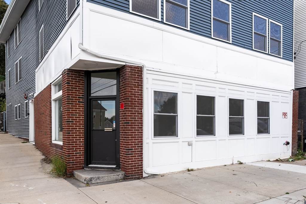 1 Glenwood St - Photo 1