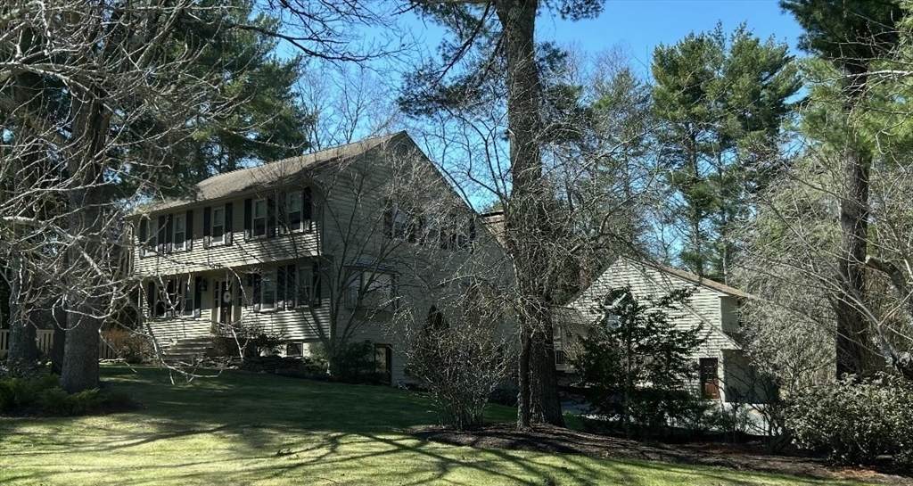 114 Graham Hill Dr - Photo 1