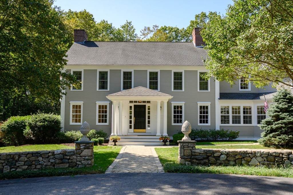 451 Main St - Photo 1