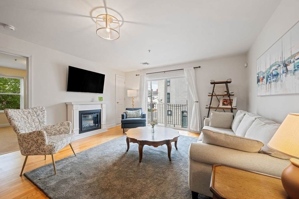 179 Park St - Photo 1