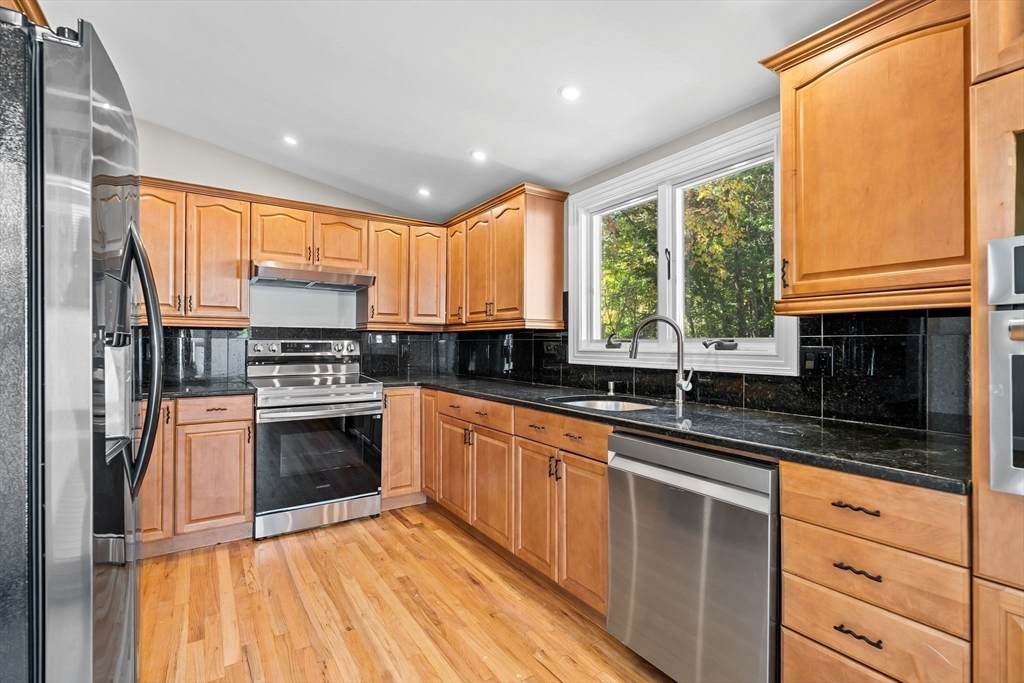 9 Home Ave - Photo 1