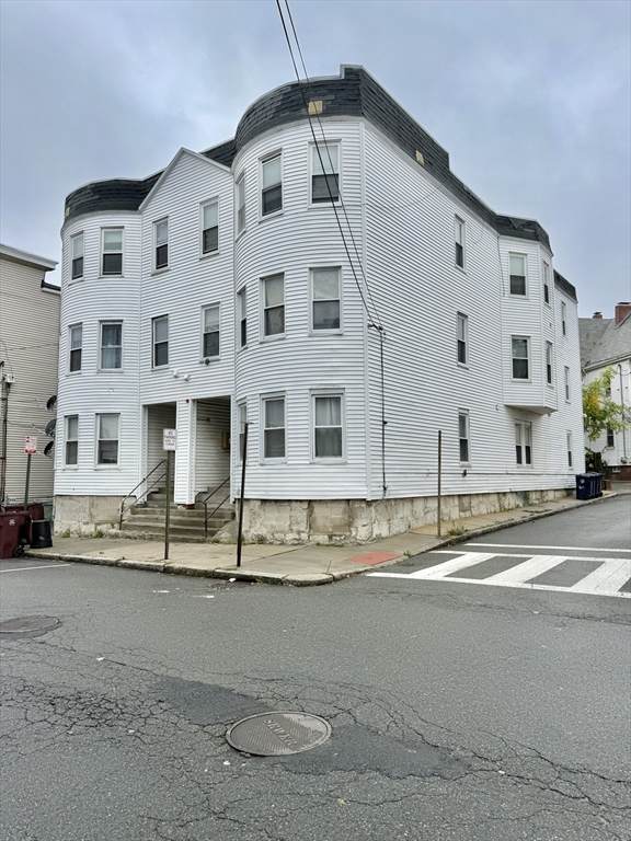 34 School St - Photo 1