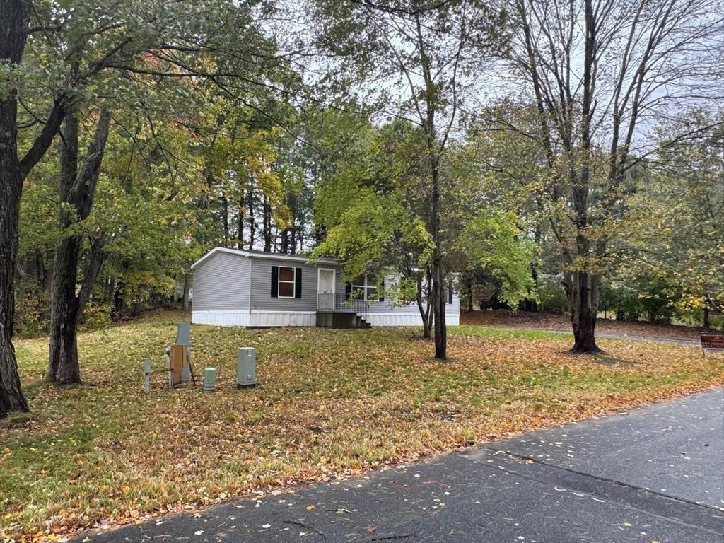 42 Kendell Ln - Photo 1