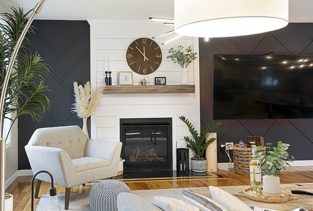 108 Birchland Ave - Photo 1