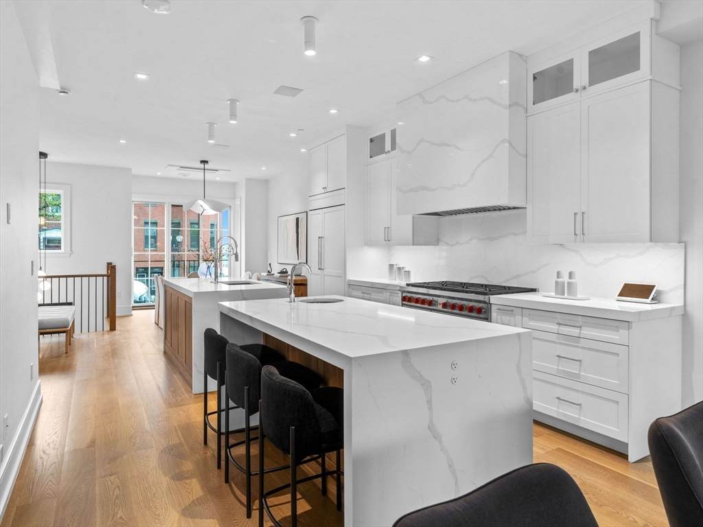 561 East Broadway - Photo 1