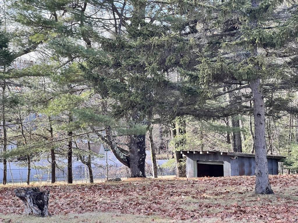 100A West Main St - Photo 1