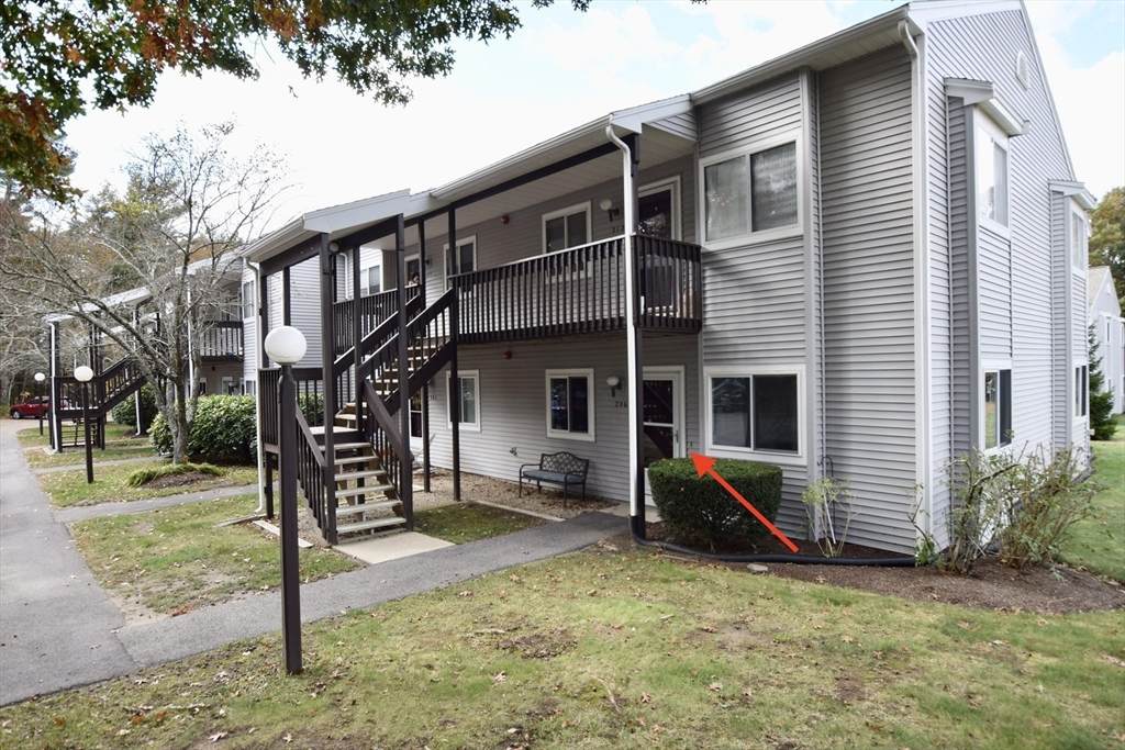 206 Park Place - Photo 1