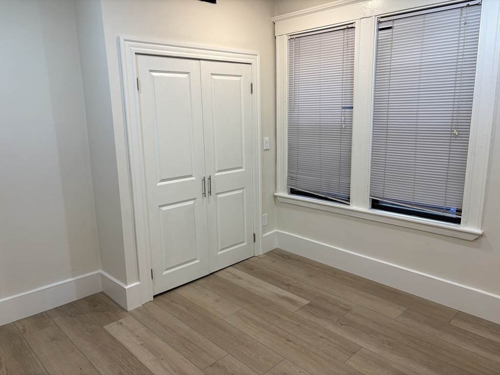 1672 Beacon St - Photo 1