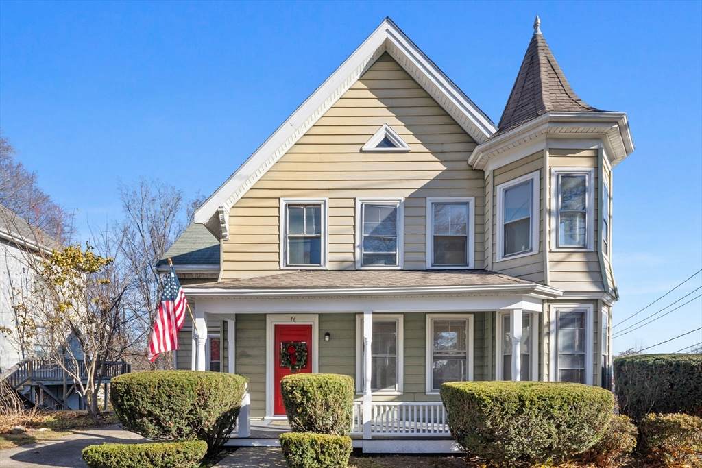 16 Pleasant St - Photo 1