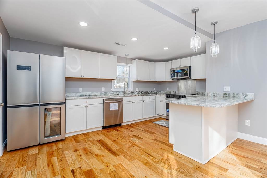 161 11th Street - Photo 1