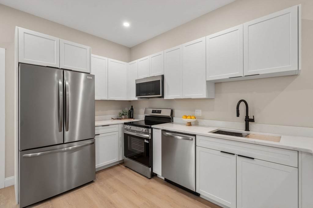 7 Cross St - Photo 1