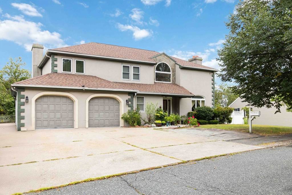 141 Gardiner Rd - Photo 1