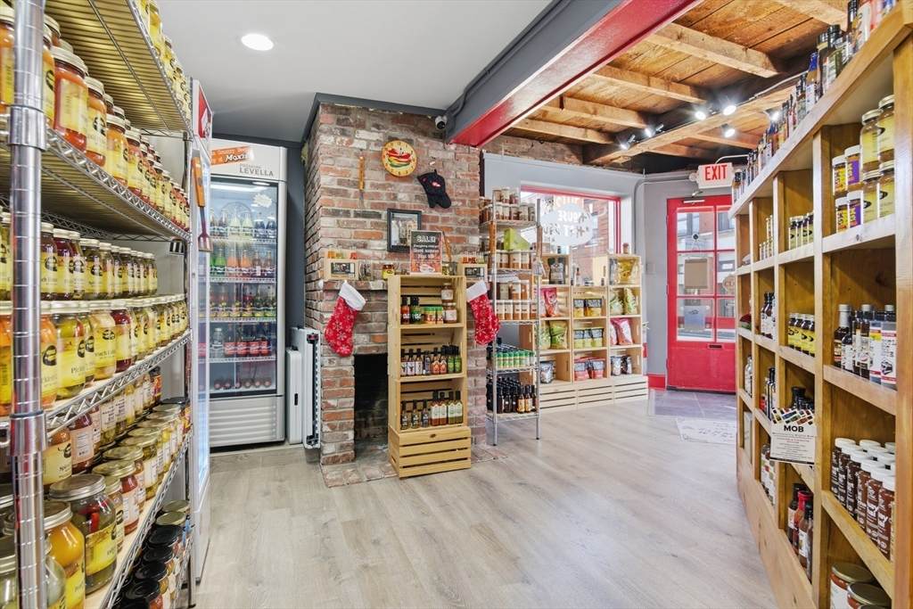 166 Cabot Street - Photo 1