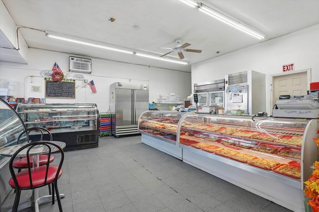 120 Lowell Street - Photo 1