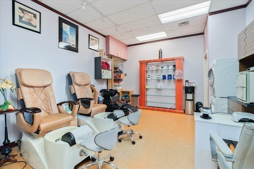 24 Park Street - Photo 1