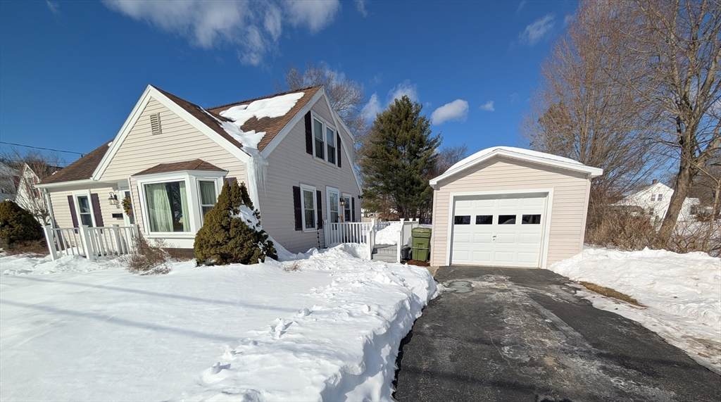 14 Walnut St - Photo 1