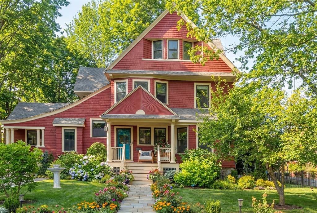 53 Marshall St - Photo 1