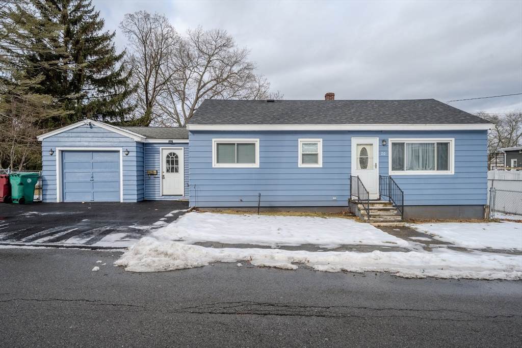 20 Seventeenth St - Photo 1