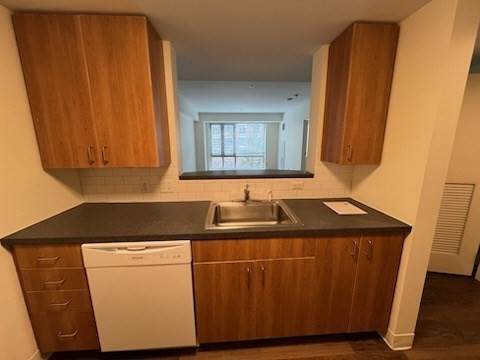 170 Brookline Avenue - Photo 1