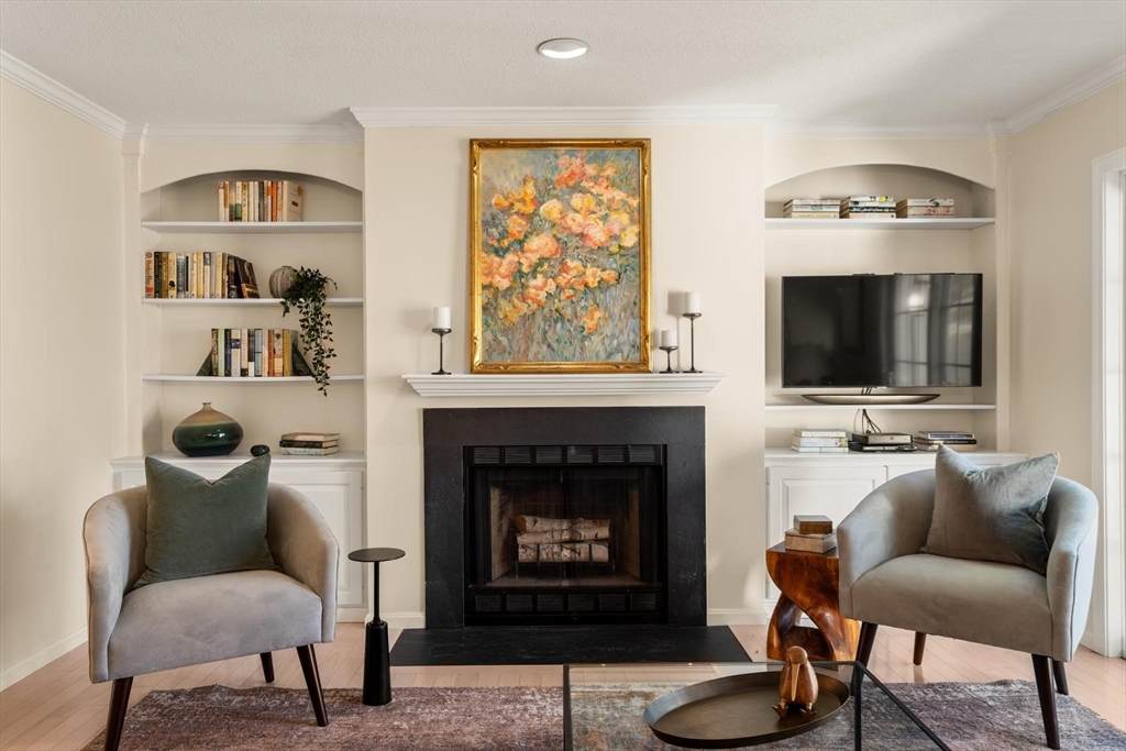 160 Pine Street - Photo 1