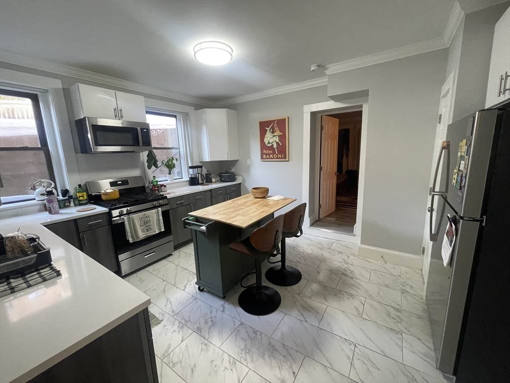 94 Longwood Ave - Photo 1