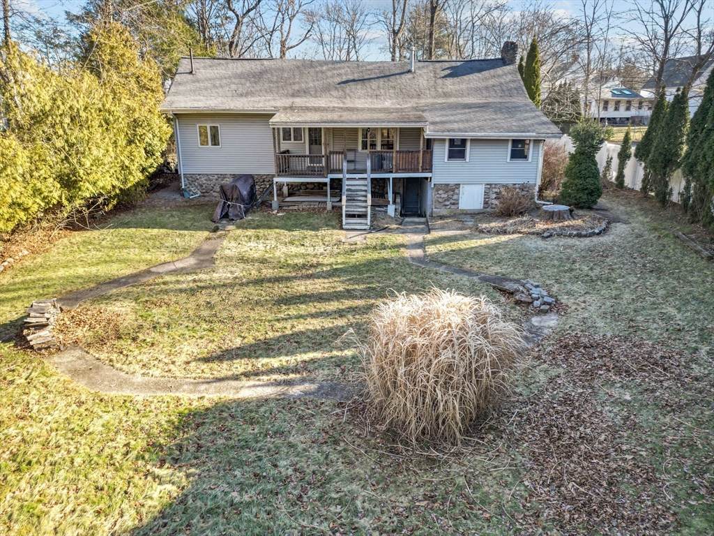 107 Summer St - Photo 1