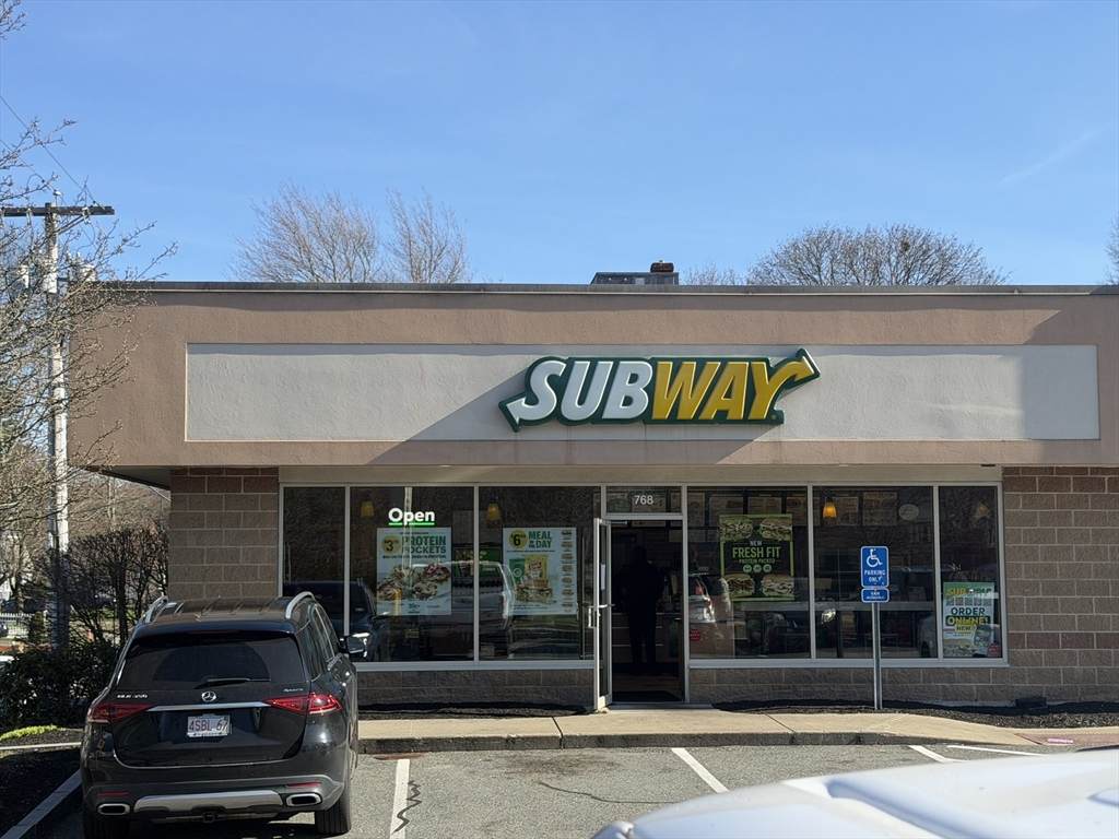 768 Belmont Street - Photo 1