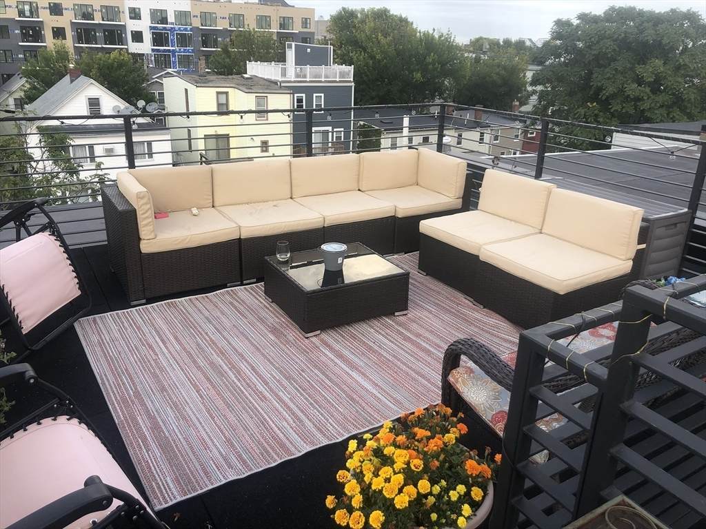 278 Sumner Street - Photo 1