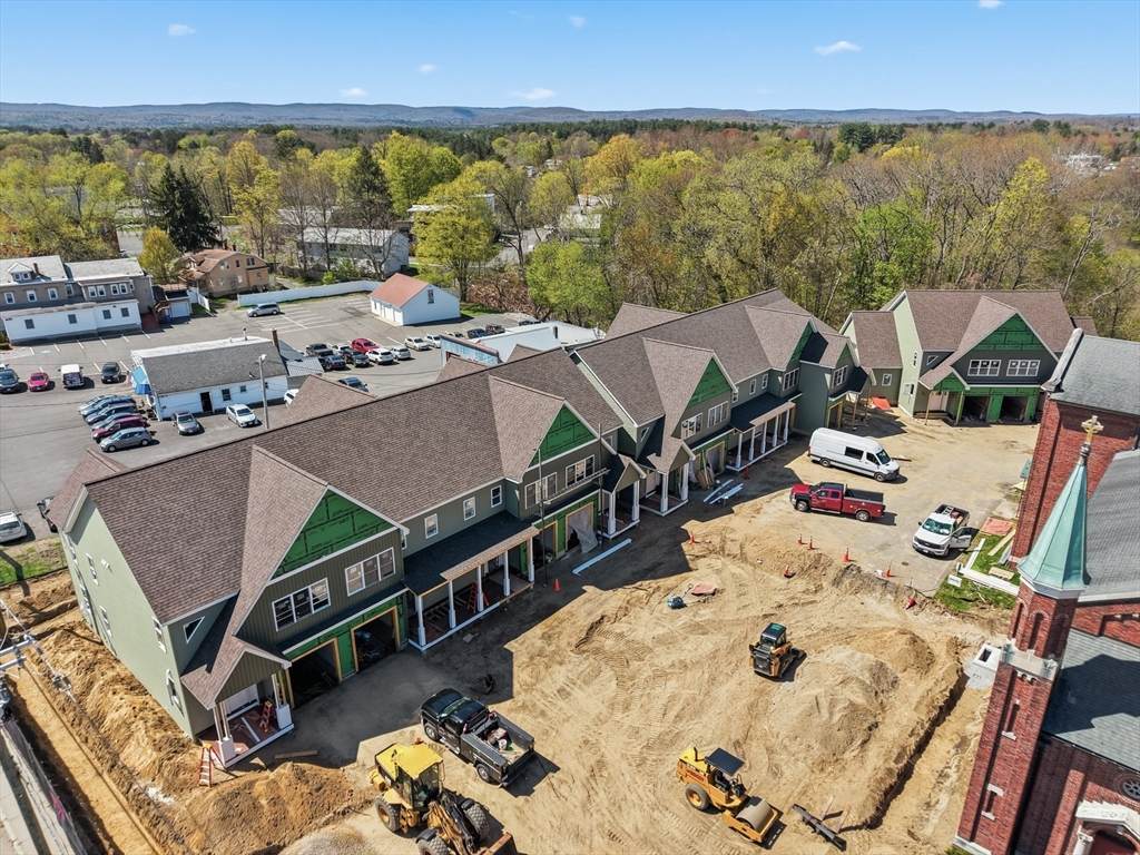 11 Elizabeth Lane - Photo 1