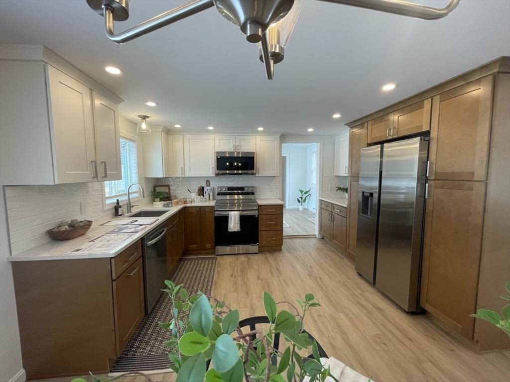 2206 Williams St - Photo 1