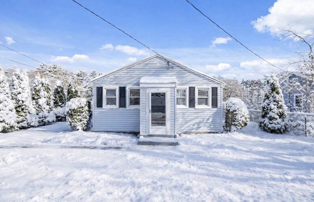 7 Cedar Dr - Photo 1