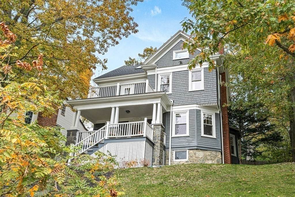 55 Redlands Road - Photo 1