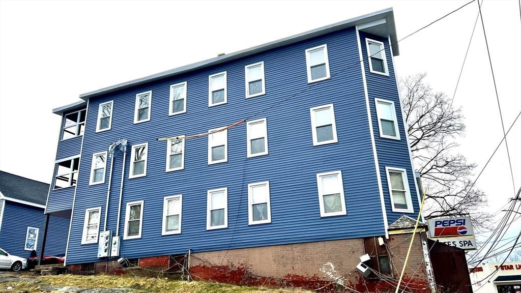 564 Main St. - Photo 1