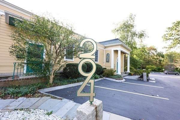 294 Pleasant St - Photo 1