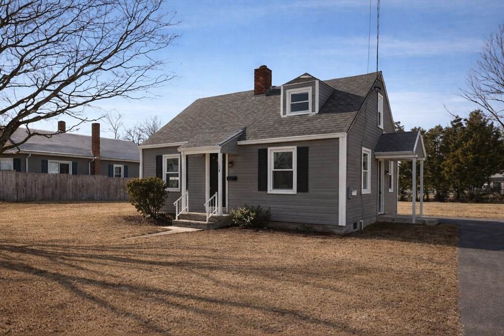 118 Pilgrim Road - Photo 1
