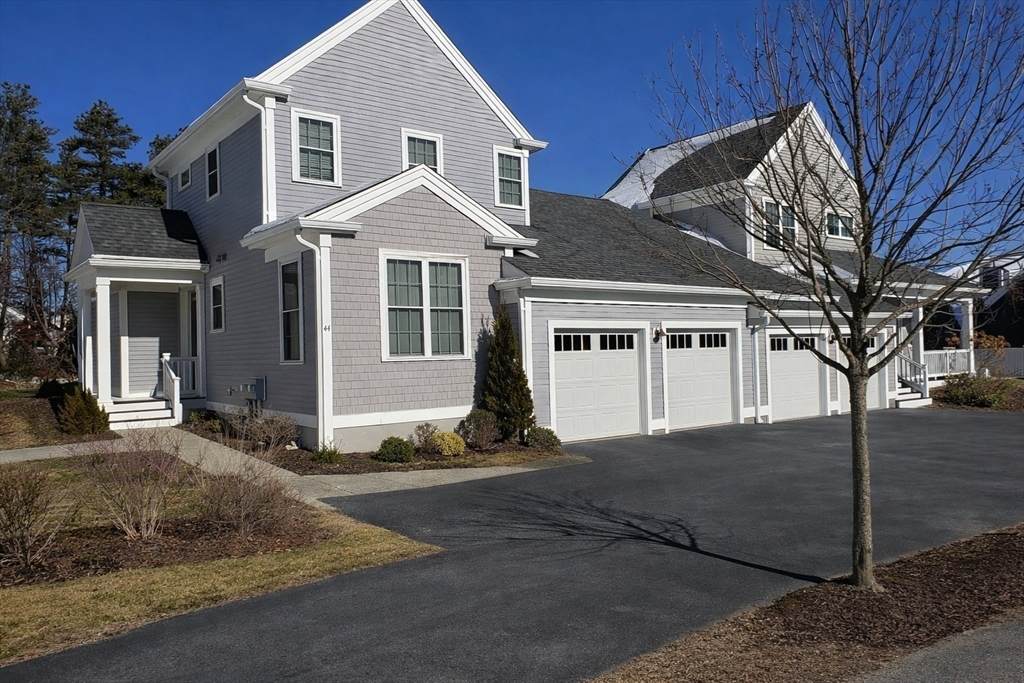 44 Mariners Way - Photo 1