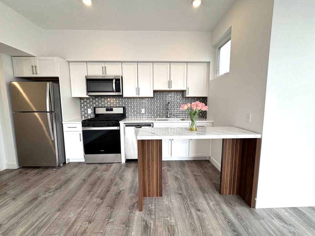 302 Broadway - Photo 1