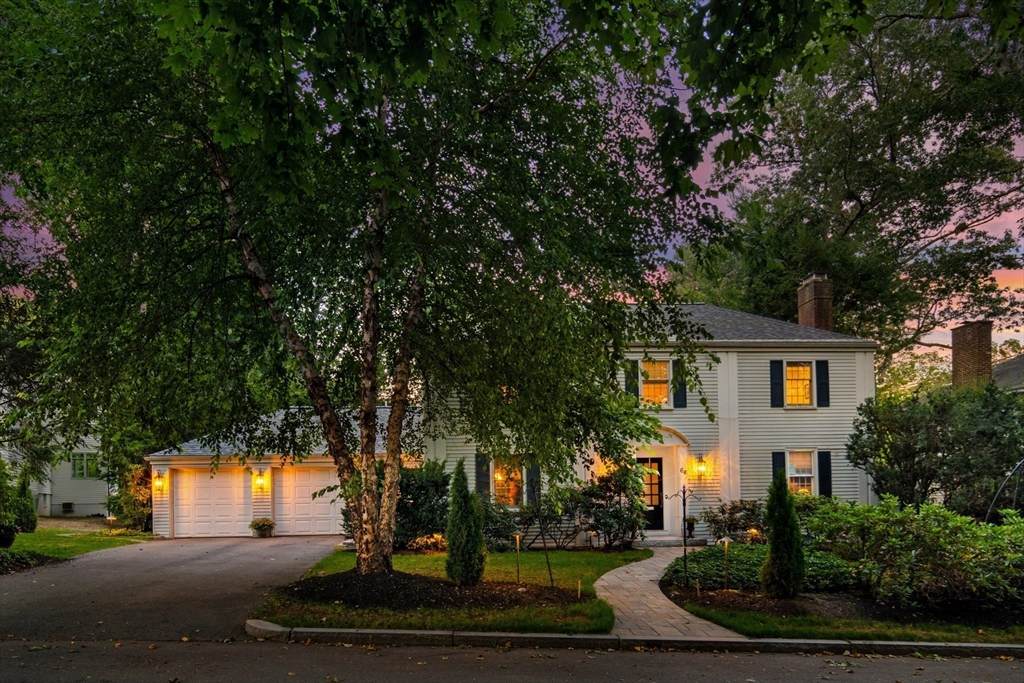 64 Varick Rd - Photo 1