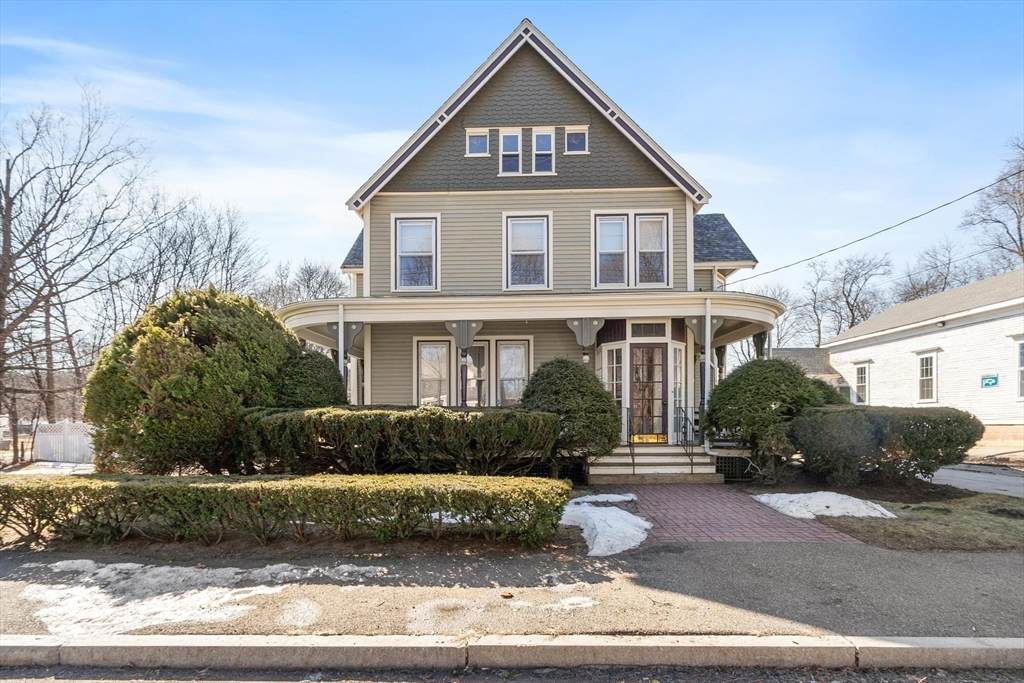 741 Salem Street - Photo 1