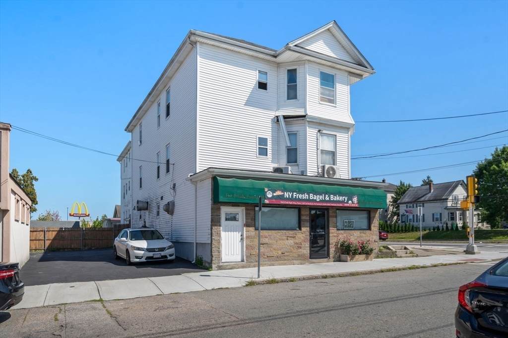 248-250 Jefferson St - Photo 1