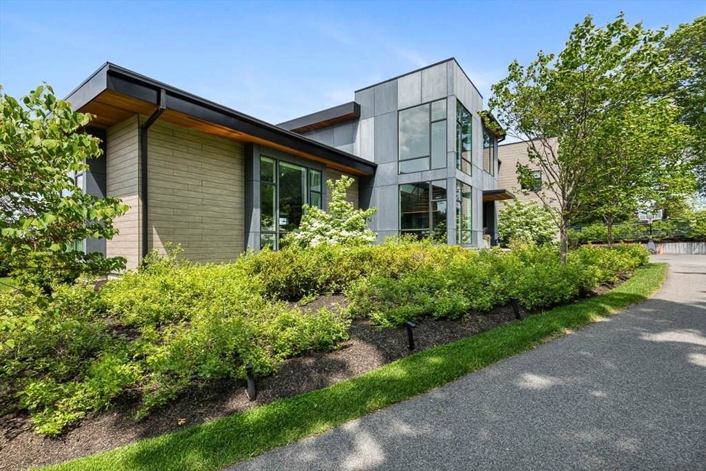 85 Forbes Rd - Photo 1