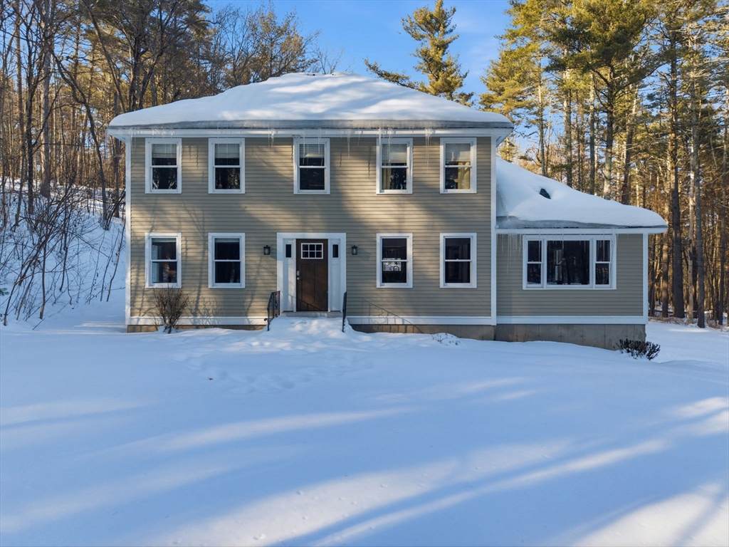 114 Groton St - Photo 1