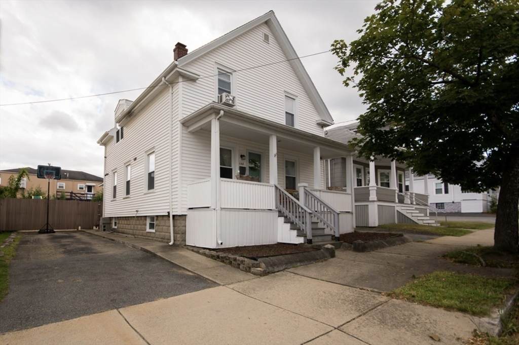 148 Princeton St - Photo 1